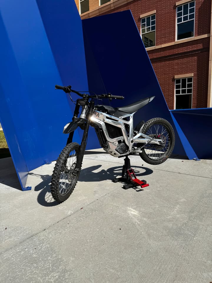 Surron Talaria Dirt Bike for sale - Image 2